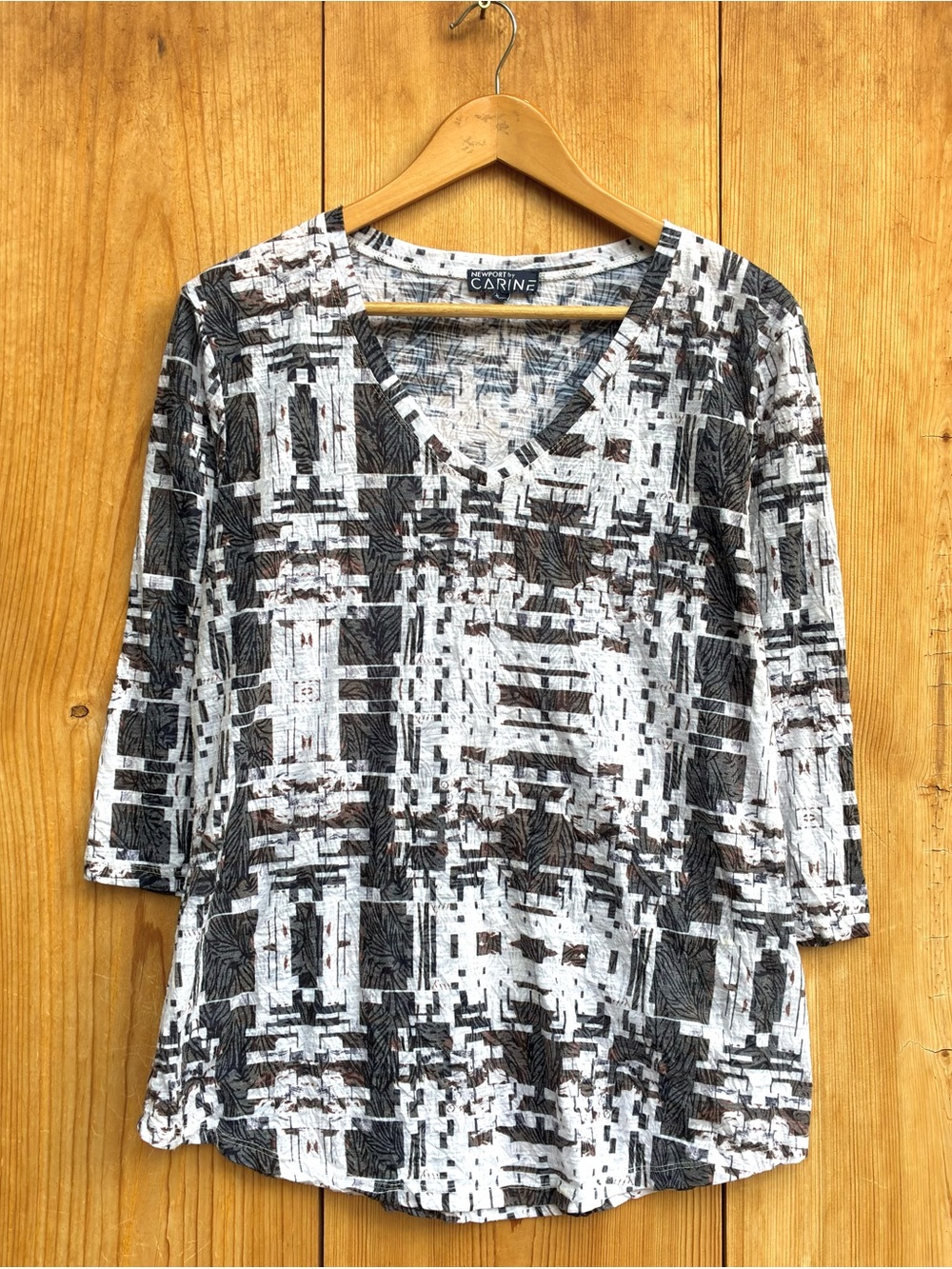 Newport by Carine Lightweight Black White Tee Shirt Sz XL